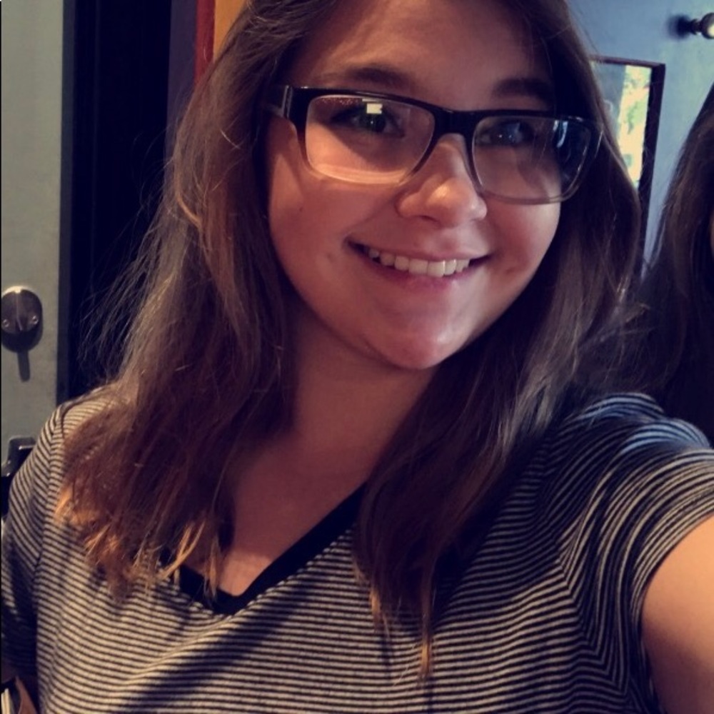 Meet your Posher, Anna